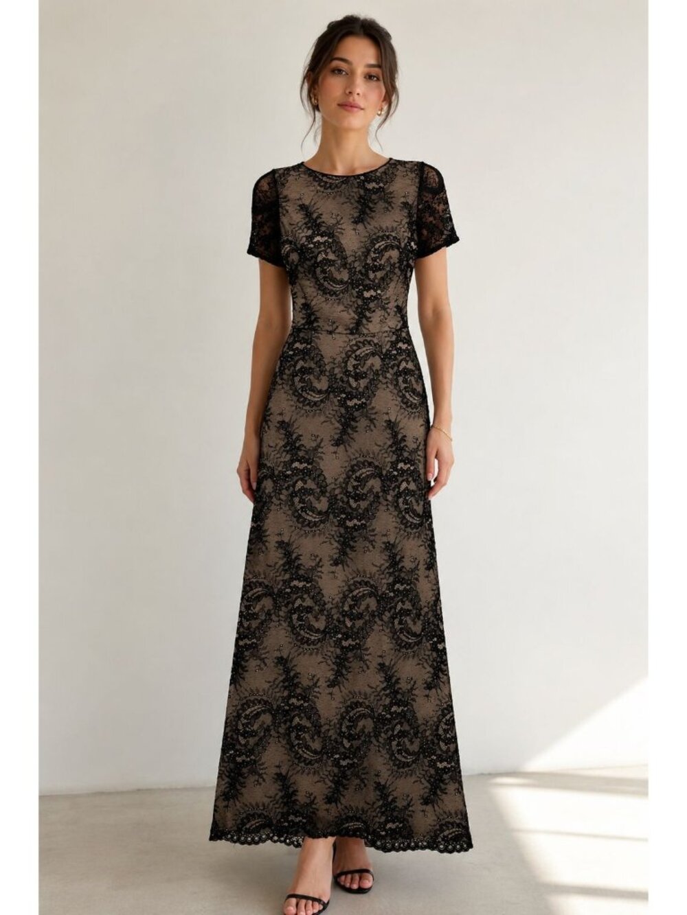 NWT $1490 Catherine Deane Shot Sleeve Floral Lace Sheer Maxi Dress Black Size 4